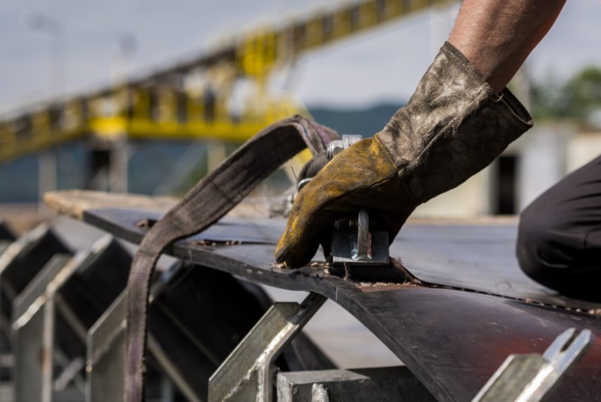 Conveyor Belt Splicing & Maintenance